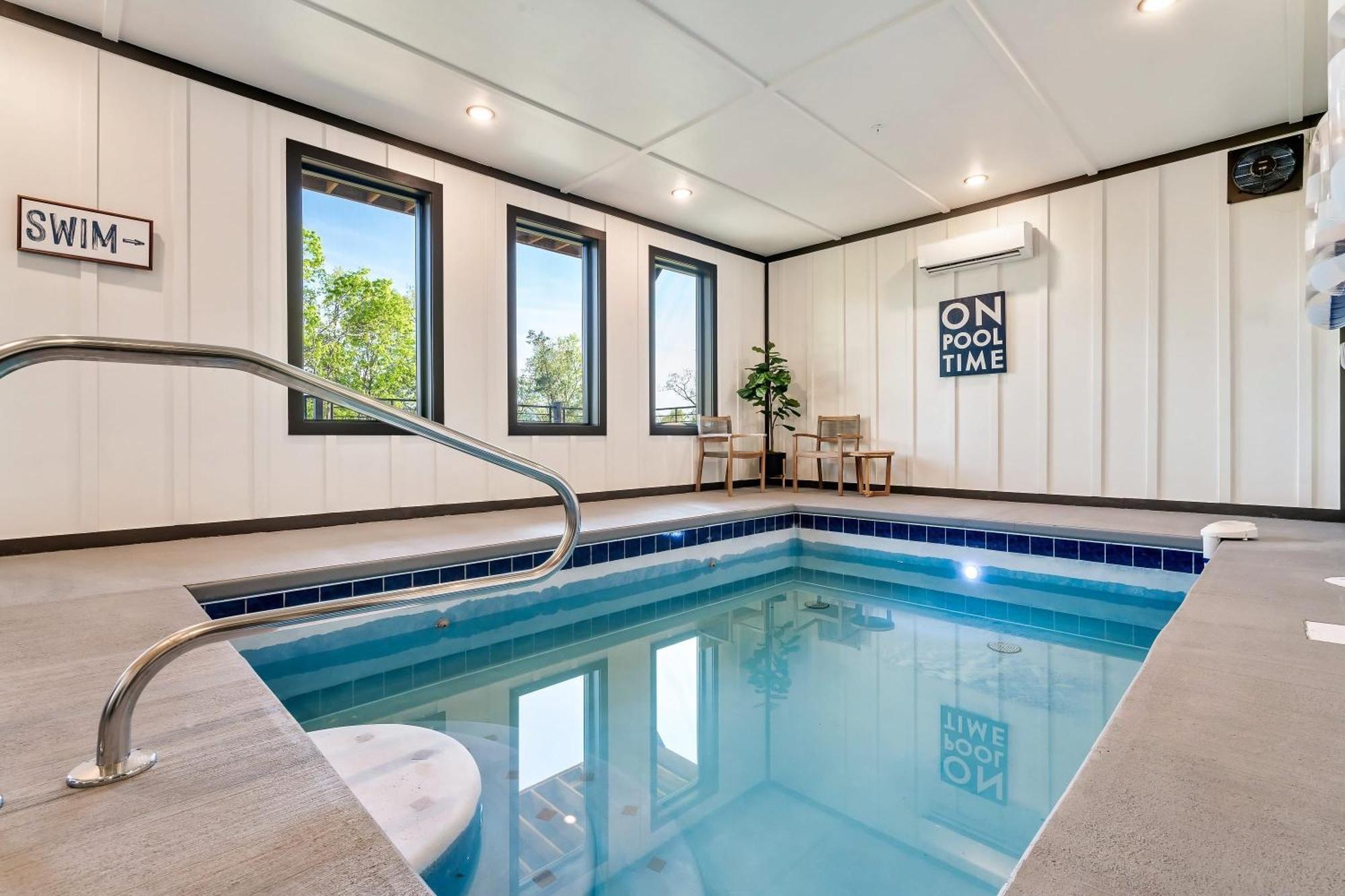 Halle Beary By Avantstay Indoor Pool Hot Tub Sunset Views Сивиървил Екстериор снимка